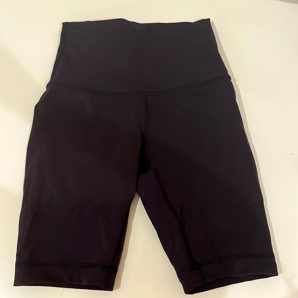 Lululemon biker shorts size 0, never worn, without tag